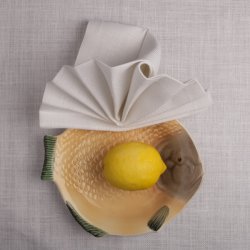 Serviet, groftv�vet hvid 7,6 tr�de pr. cm  med og uden huls�m  H:45 X L:45 cm