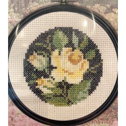 Blomster i flexiring - aida 5,4 sting/cm og moulinegarn