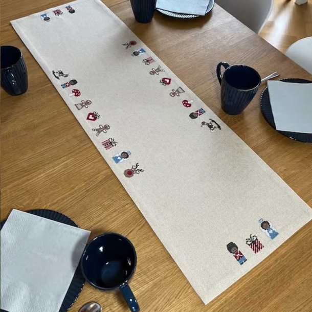 Julelber Gingerbread Christmas  - broderi kit 30x100 cm  