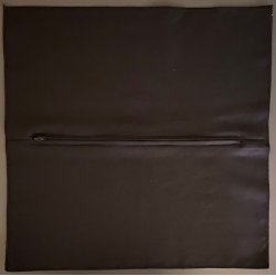 Pudebagside med lynls - 45x45 cm - flere farver